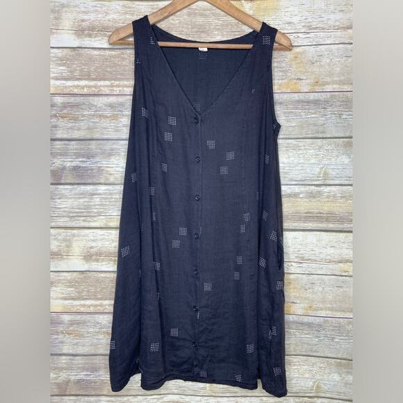 Make it Good S PDX linen blend V-neck button front dress black pattern - Picture 4 of 10